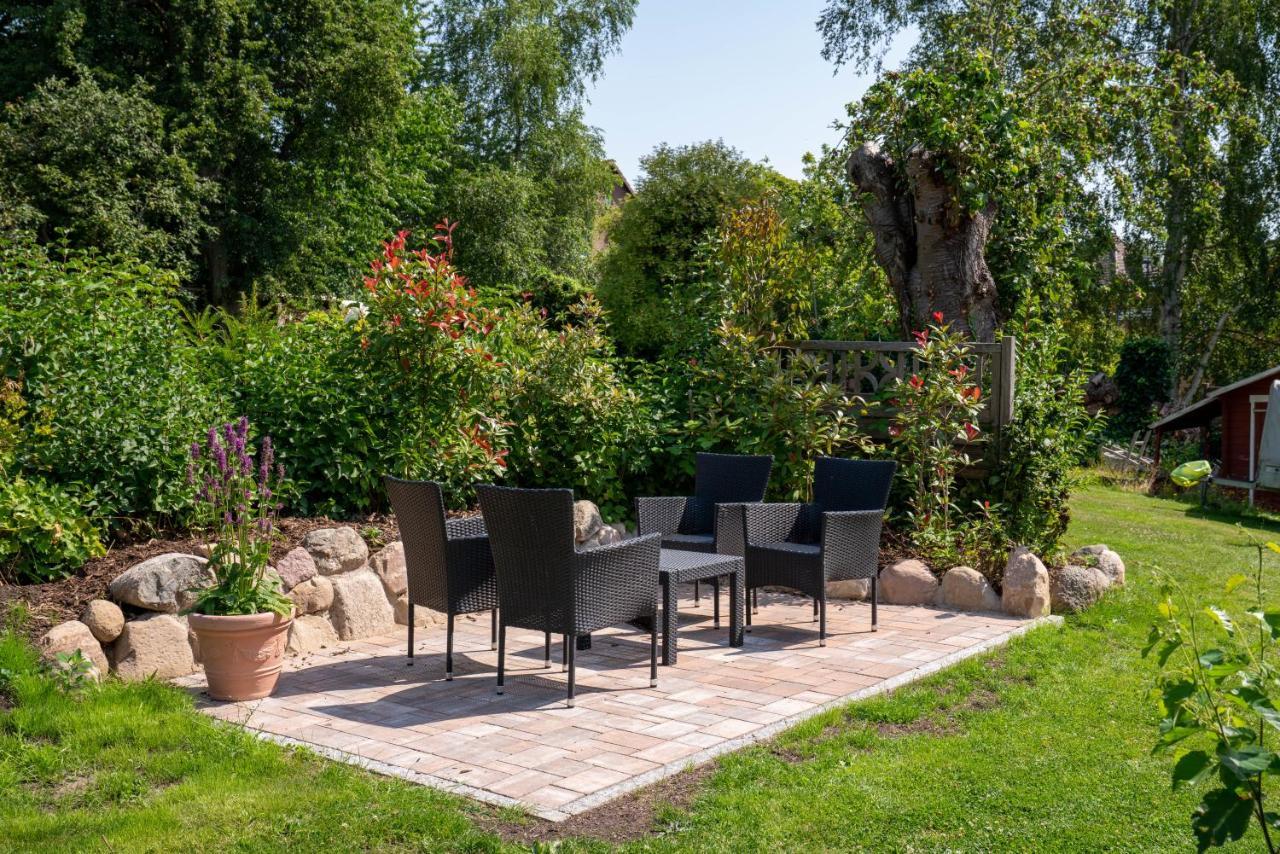 Ferienhaus Seeschwalbe Mit Grossem Garten Eckernförde Exteriér fotografie
